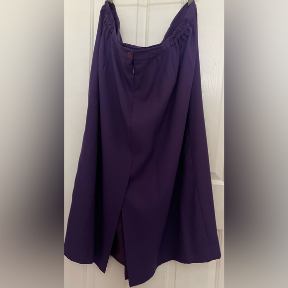 Blazer and Skirt set size 32W - Picture 10 of 12